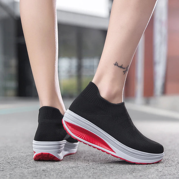 Super Light Women Shoes Summer Flying Weave Sneakers